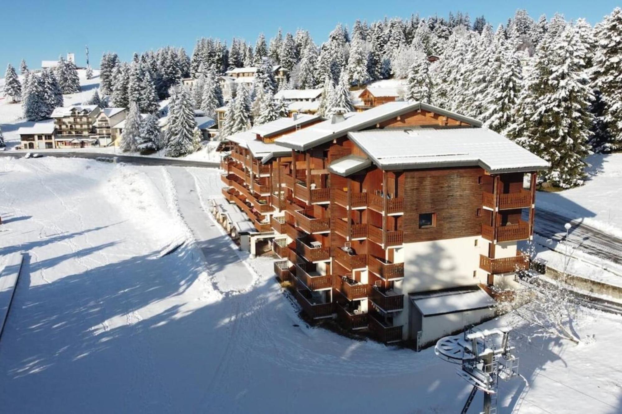 Superbe Appartement Au Pied Des Pistes -Le Chamois Les Deserts  Bagian luar foto